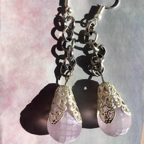 SilverPlated Elegant FrostedPurple Dangle Earrings - Picture 2 of 6